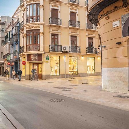 Apartment With Balcony In The Heart Of Malaga By Rems Exterior foto